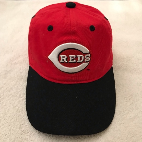 Melonwear MLB Cincinnati Reds Adjustable Baseball Cap - Picture 1 of 15